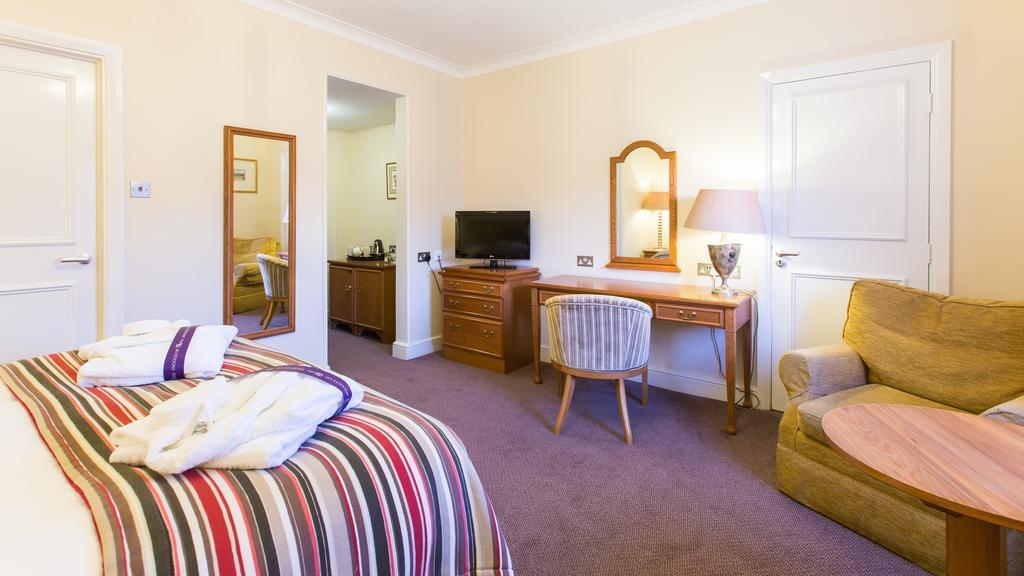 Bridgewood Manor Hotel&Spa Chatham  Buitenkant foto