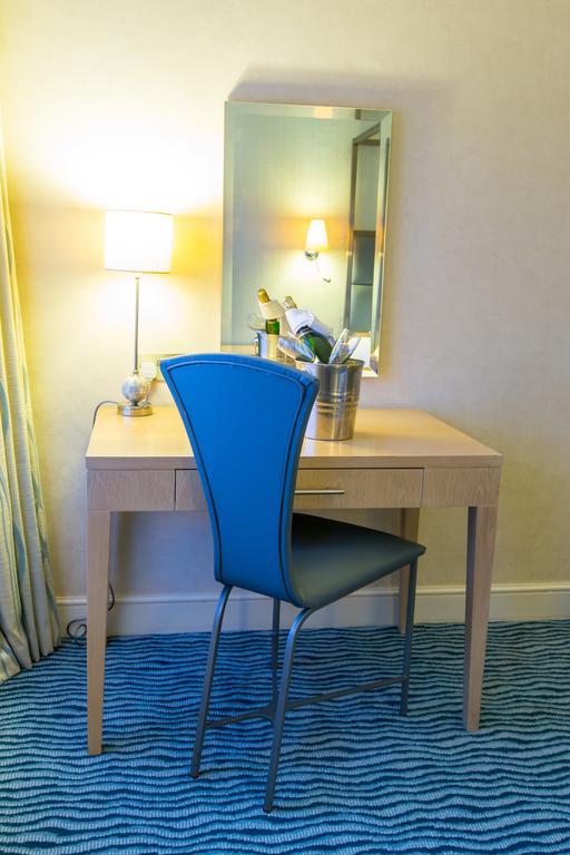 Bridgewood Manor Hotel&Spa Chatham  Buitenkant foto