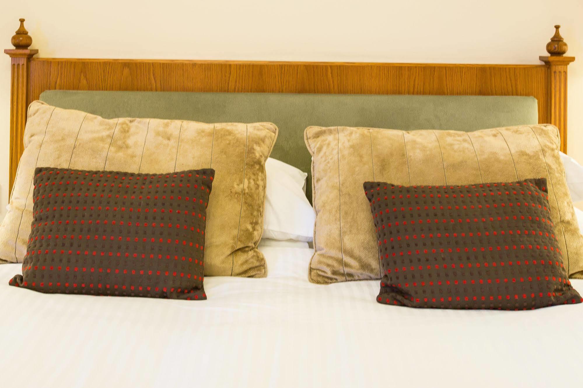 Bridgewood Manor Hotel&Spa Chatham  Buitenkant foto